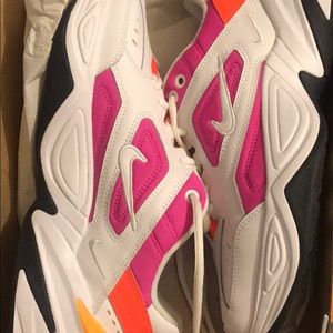 NIKE M2K Tekno
